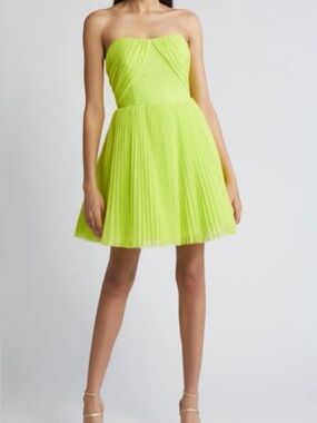 NWT Hutch Xandra Strapless Pleated Tulle Mini Dress Neon Yellow Size 12